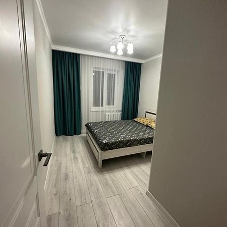 Apartment In Street Toktogula 77 Bishkek Exterior foto