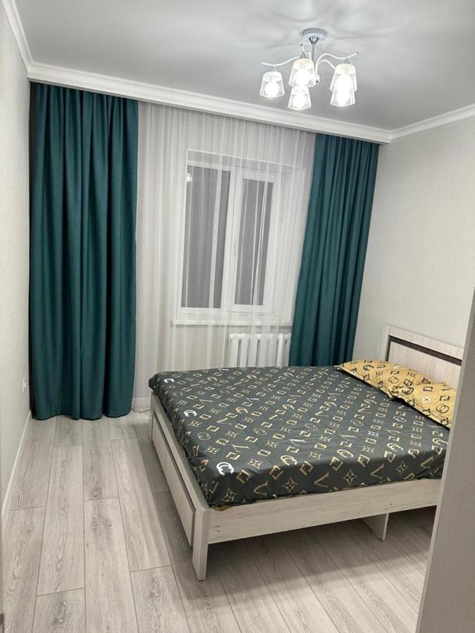 Apartment In Street Toktogula 77 Bishkek Exterior foto