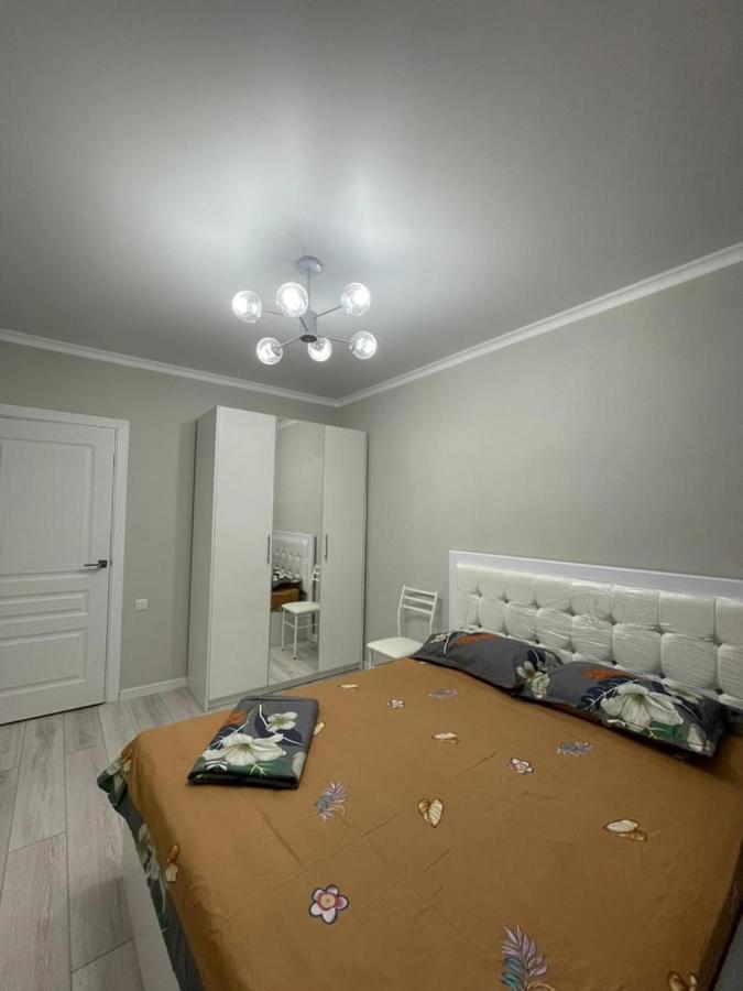 Apartment In Street Toktogula 77 Bishkek Exterior foto