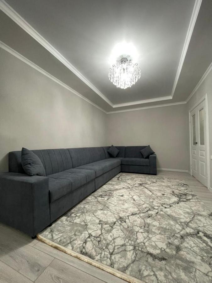 Apartment In Street Toktogula 77 Bishkek Exterior foto