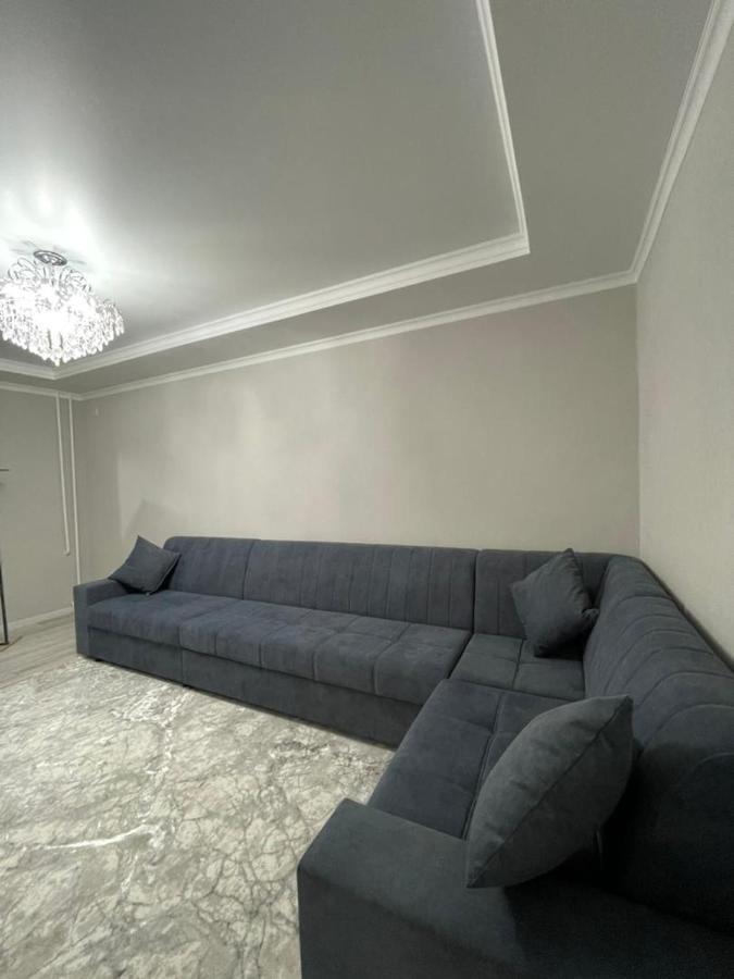 Apartment In Street Toktogula 77 Bishkek Exterior foto