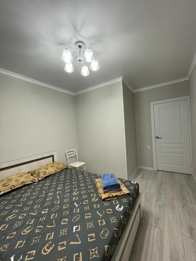 Apartment In Street Toktogula 77 Bishkek Exterior foto
